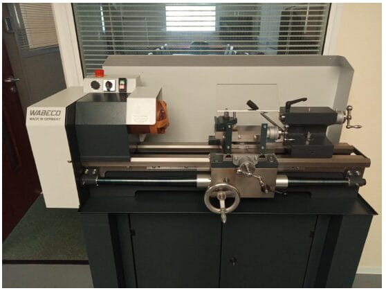 WABECO D6000 Lathe